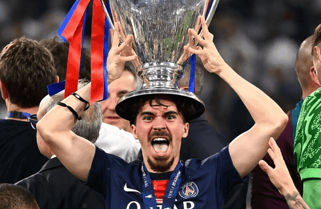 24-25 psg 홈 어센틱 비티냐 실착사진