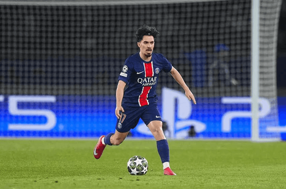 24-25 psg 홈 비티냐 실착사진