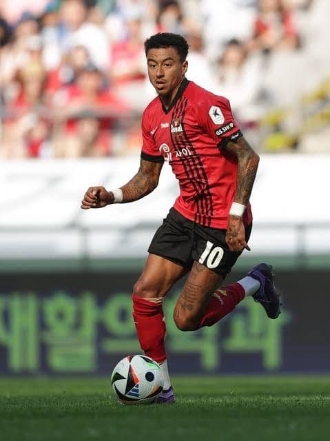 24-25 FC서울 홈 린가드 실착사진